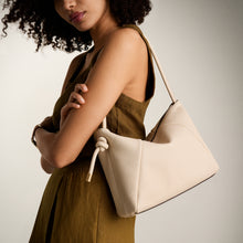 Load image into Gallery viewer, Willa Leather Shoulder Bag