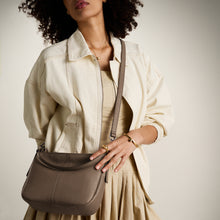 Load image into Gallery viewer, Jolie Leather Crossbody Bag