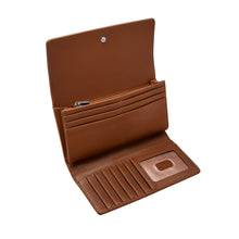 Load image into Gallery viewer, Logan RFID Flap Clutch
