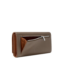 Load image into Gallery viewer, Logan RFID Flap Clutch
