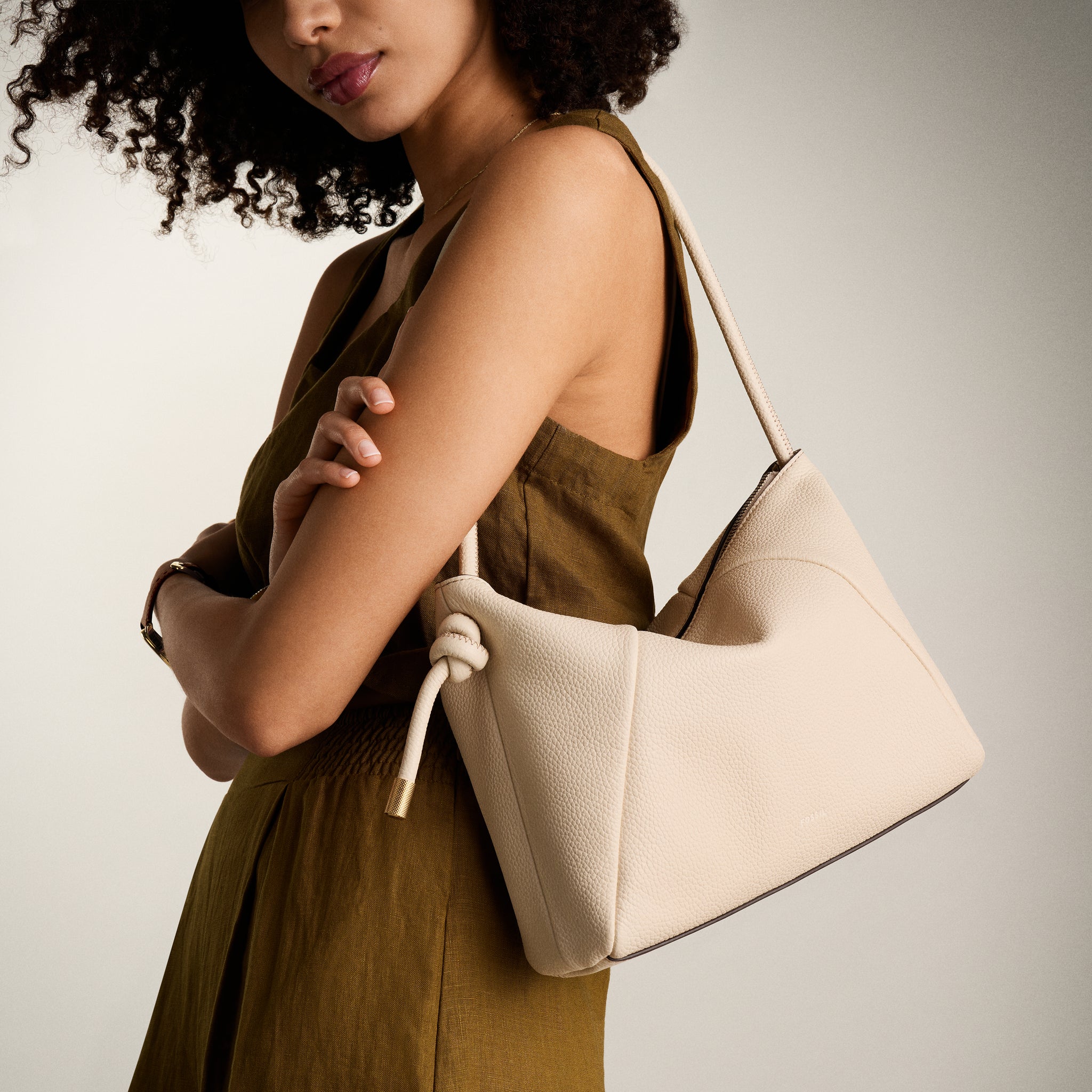 Willa Leather Shoulder Bag – Fossil Singapore