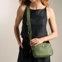 Load image into Gallery viewer, Danni Leather Crossbody Bag
