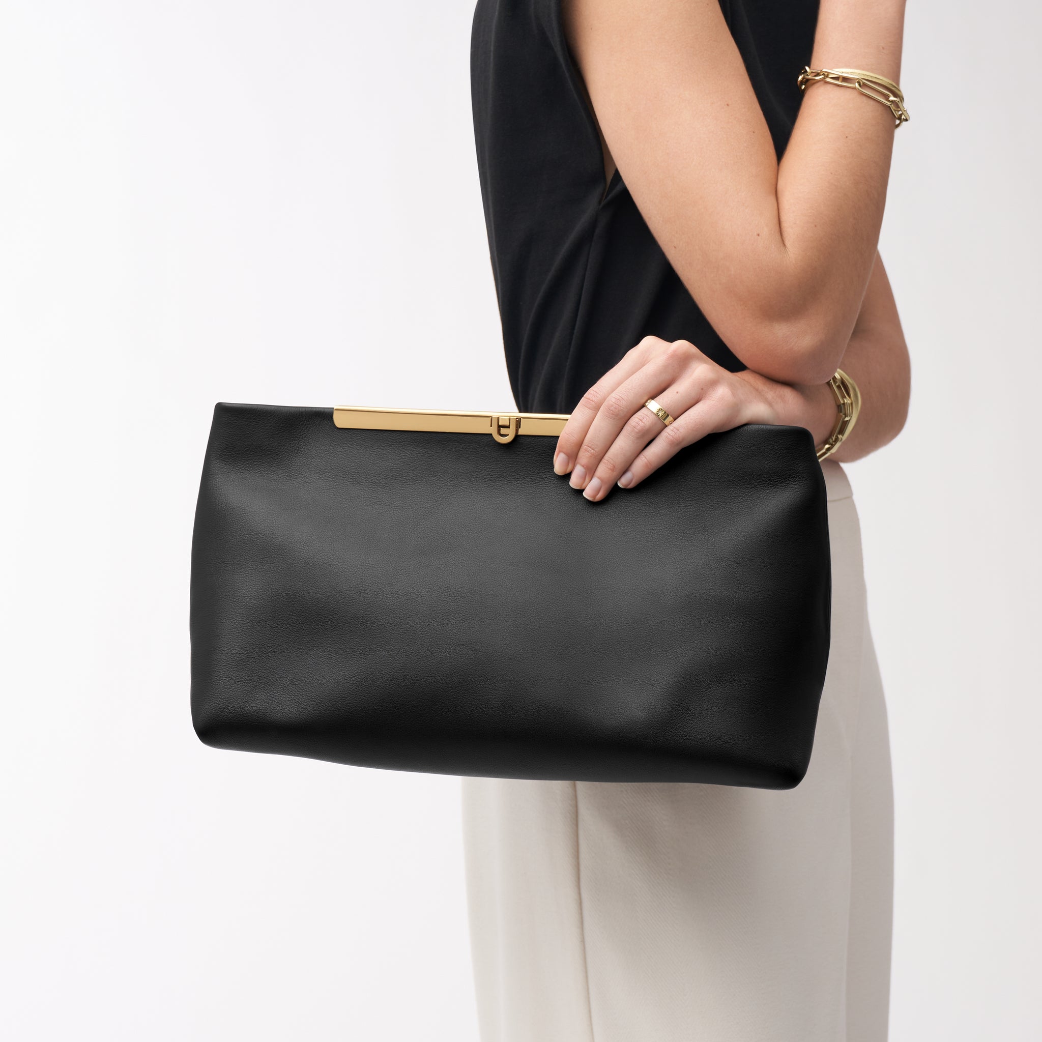 Penrose Large Pouch Clutch – Fossil Singapore